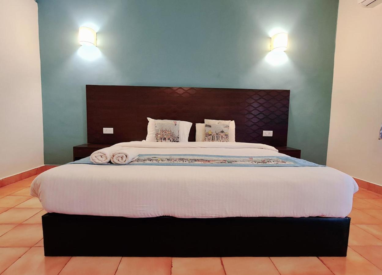 Garden Villa Vagator Bagian luar foto